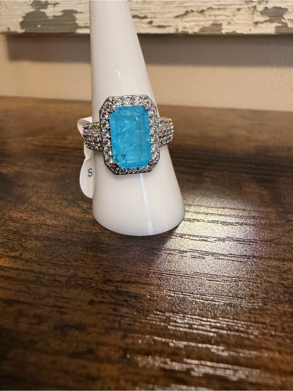 Bomb Party Size 8 Ring